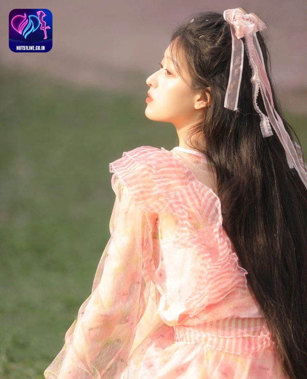 Unveiling the Phenomenon of Li You Star Chinese Livestream Hot51: Exploring the Fascinating World of Hotlive and Mod Apk Beautiful and stunning girl. 7 - Hot51 Live Li You-hot51