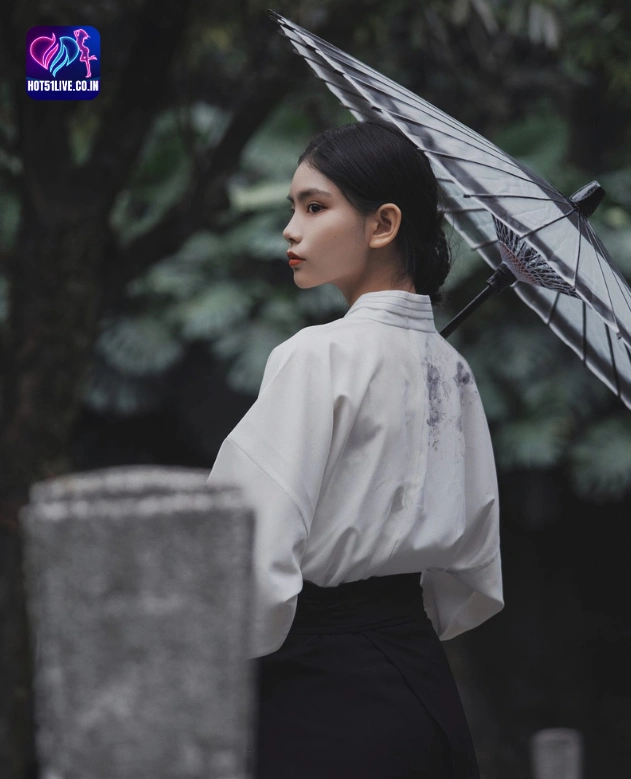 Xiao Tian Star Chinese Livestream Hot51: The Ultimate Guide to the Hottest Streaming Platform beautiful and charming girl. 2 - Hot51 Live Xiao Tian Tian-hot51